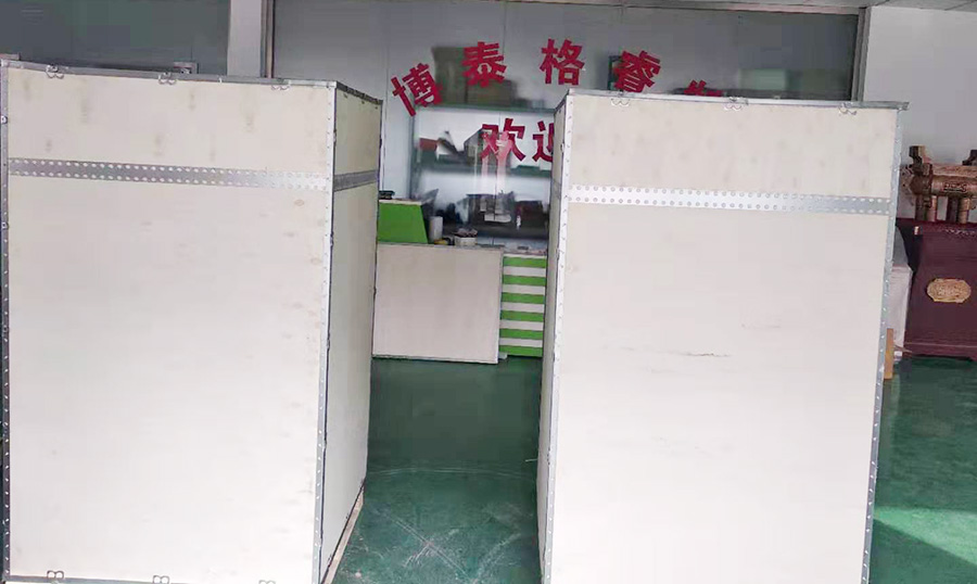 我公司生產(chǎn)的激光打標(biāo)機(jī)遠(yuǎn)銷印度、越南、東南亞國(guó)家